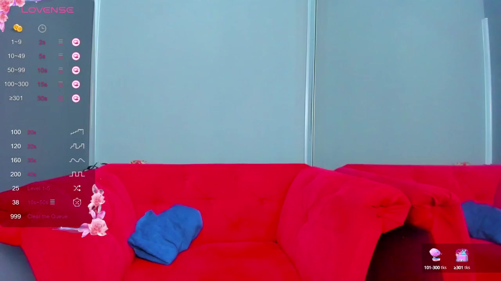 Gallery image thumbnail from ornellamuti's myfreecams stream on, 10/05/2025, 08:01 image 10 of 20