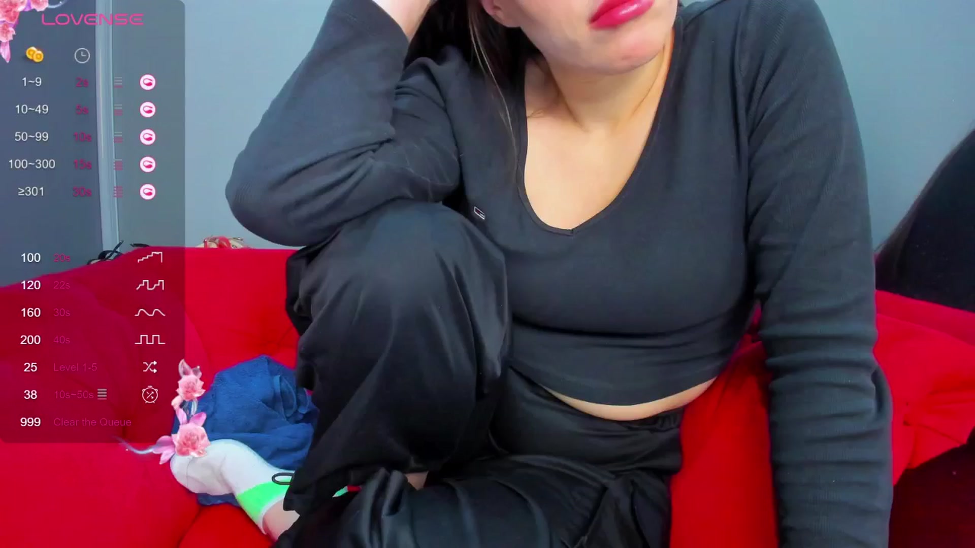 Gallery image thumbnail from ornellamuti's myfreecams stream on, 10/12/2025, 08:33 image 11 of 20