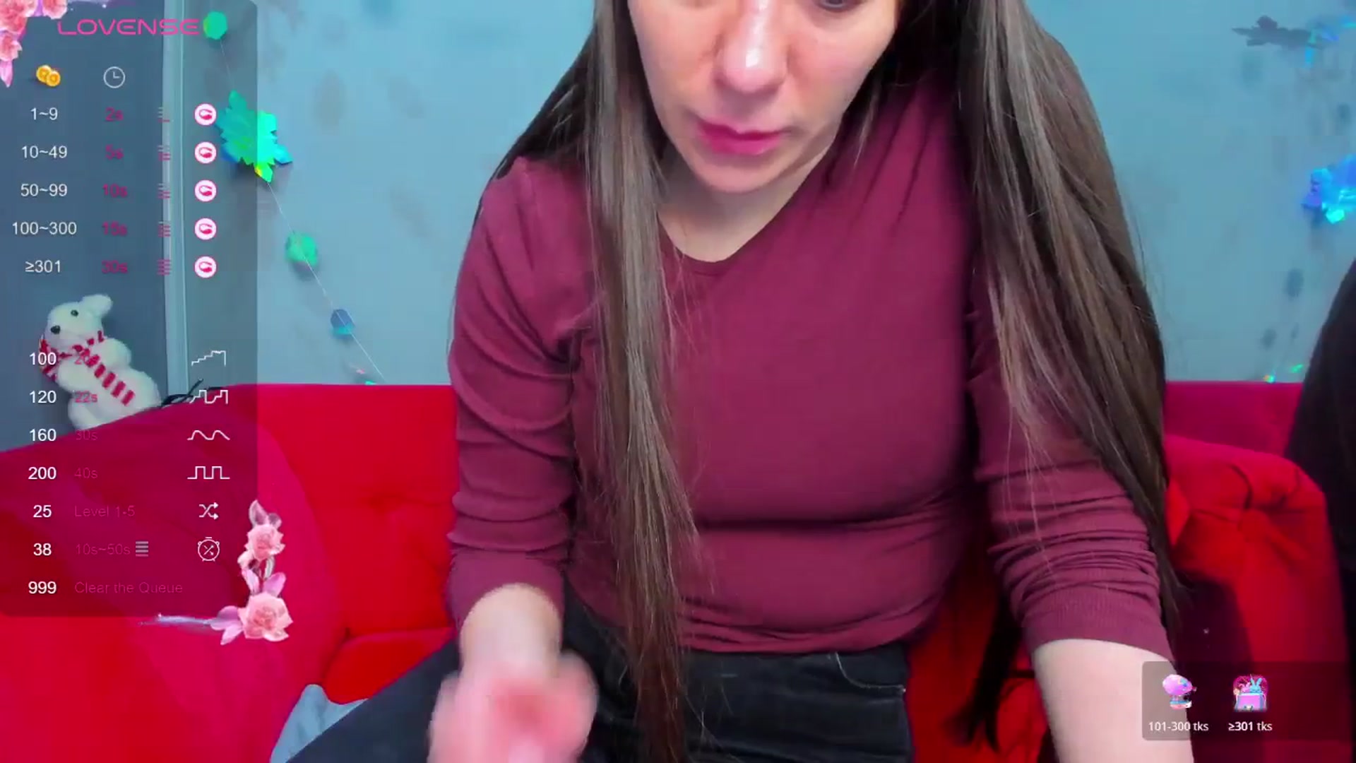 Gallery image thumbnail from ornellamuti's myfreecams stream on, 12/28/2025, 10:17 image 14 of 20