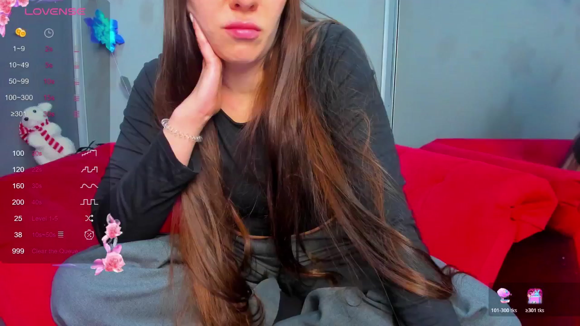 Gallery image thumbnail from ornellamuti's myfreecams stream on, 12/29/2025, 13:04 image 2 of 20