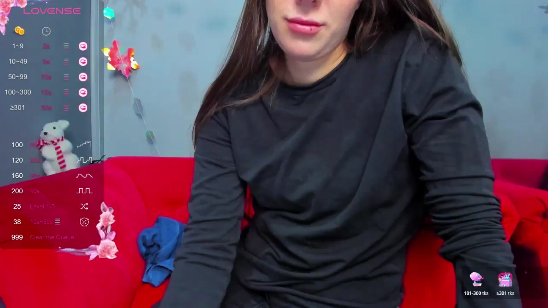 Gallery image thumbnail from ornellamuti's myfreecams stream on, 01/18/2026, 05:56 image 17 of 20