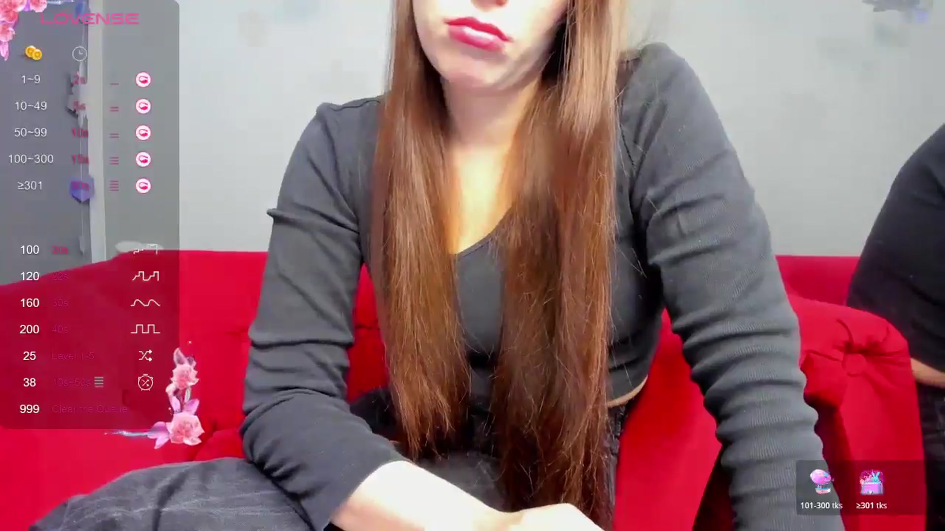 Gallery image thumbnail from ornellamuti's myfreecams stream on, 04/11/2026, 11:40 image 18 of 20