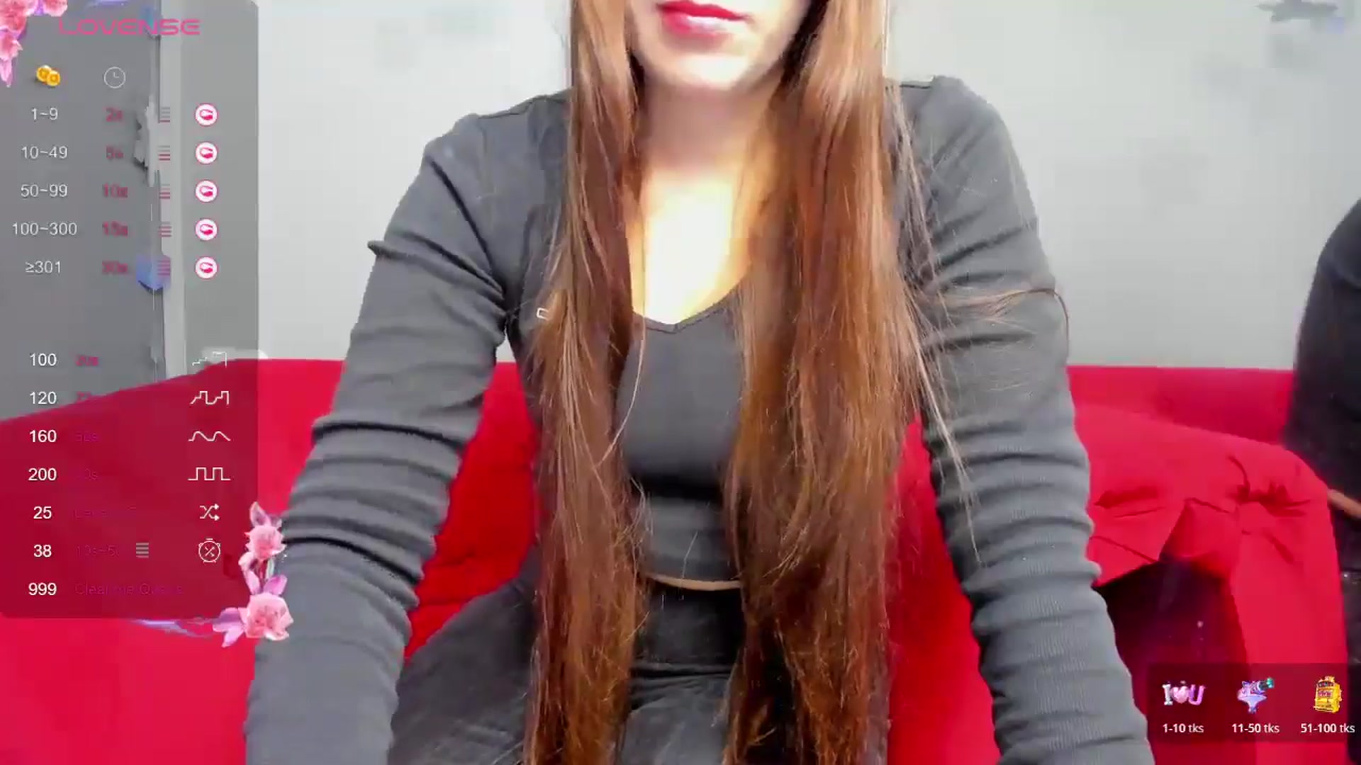 Gallery image thumbnail from ornellamuti's myfreecams stream on, 04/11/2026, 11:40 image 5 of 20