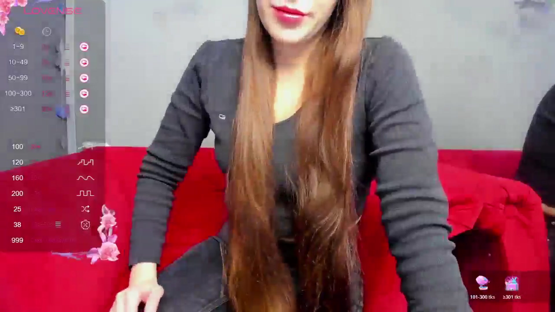 Gallery image thumbnail from ornellamuti's myfreecams stream on, 04/11/2026, 11:40 image 7 of 20