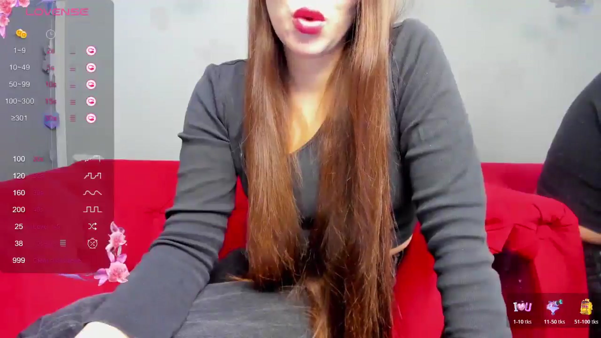 Gallery image thumbnail from ornellamuti's myfreecams stream on, 04/11/2026, 11:40 image 13 of 20