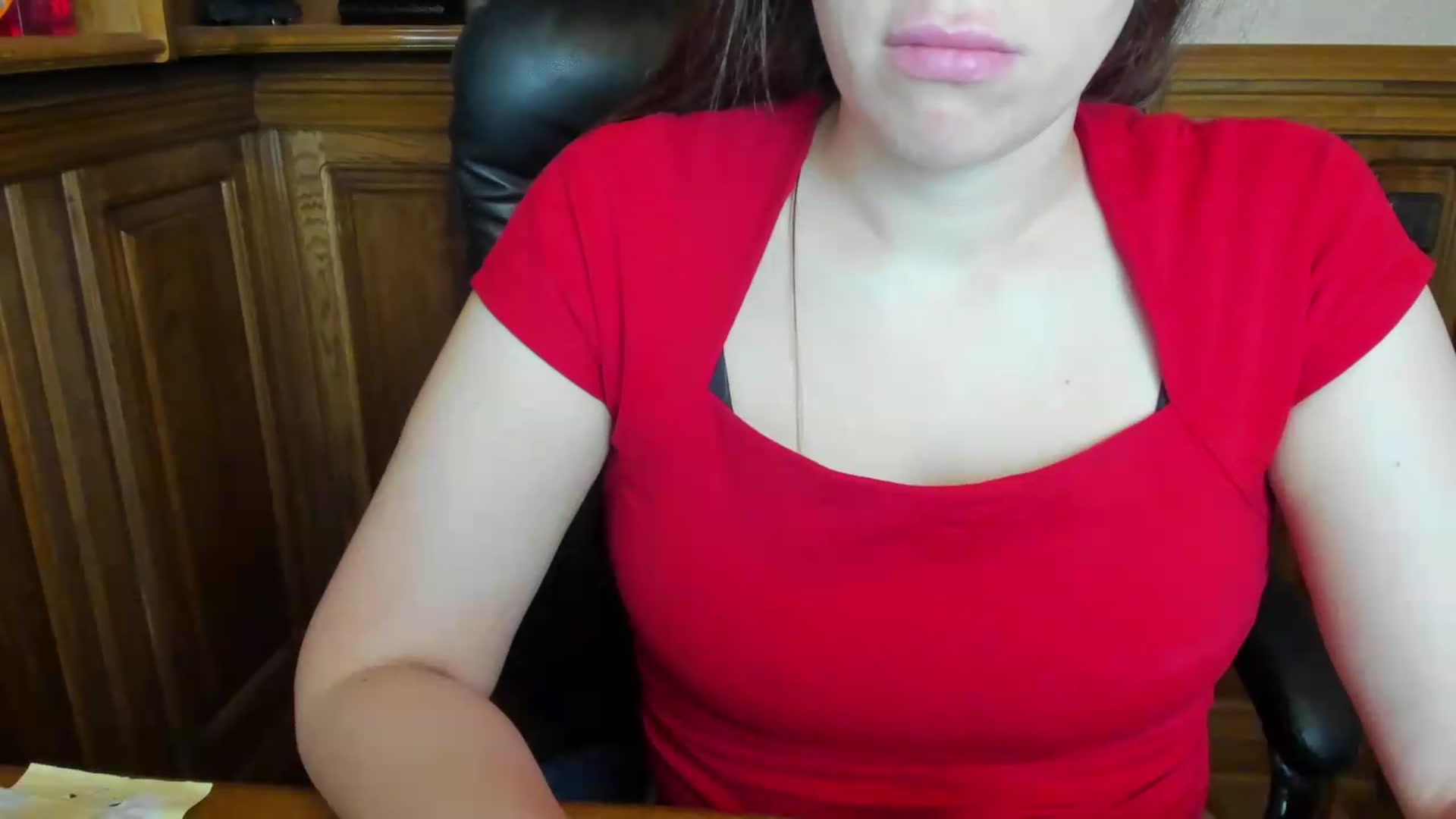 Gallery image thumbnail from ornellamuti's myfreecams stream on, 06/06/2026, 07:34 image 3 of 20