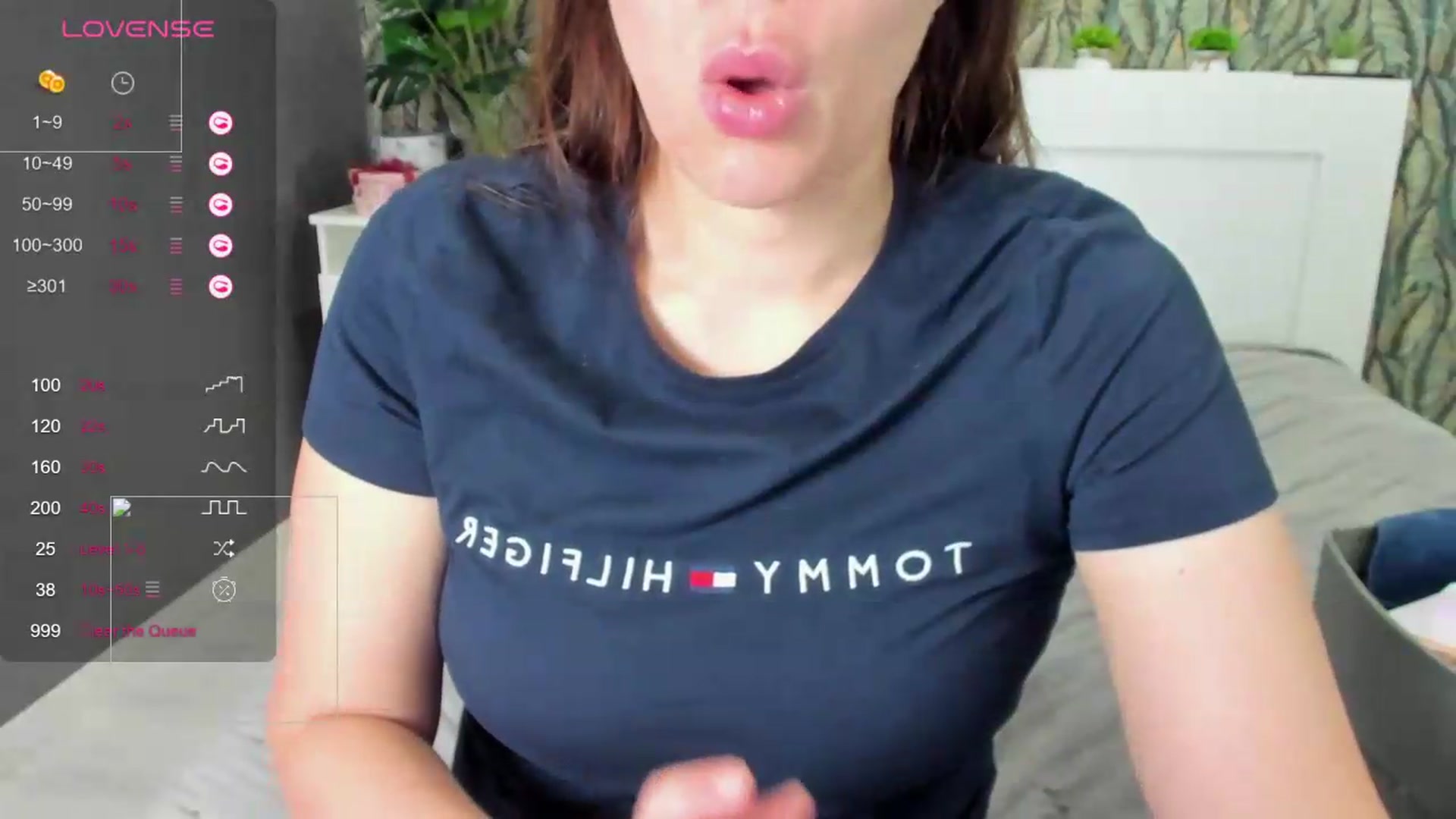 Gallery image thumbnail from ornellamuti's myfreecams stream on, 06/13/2026, 07:26 image 8 of 20