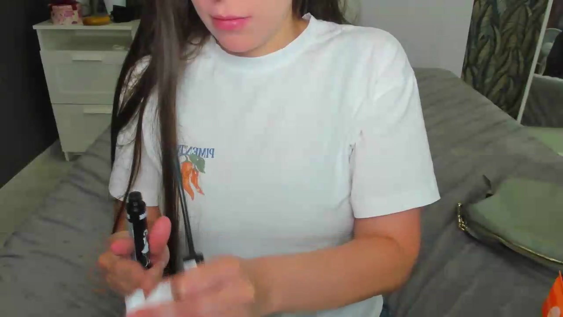 Gallery image thumbnail from ornellamuti's myfreecams stream on, 06/27/2026, 08:59 image 12 of 20