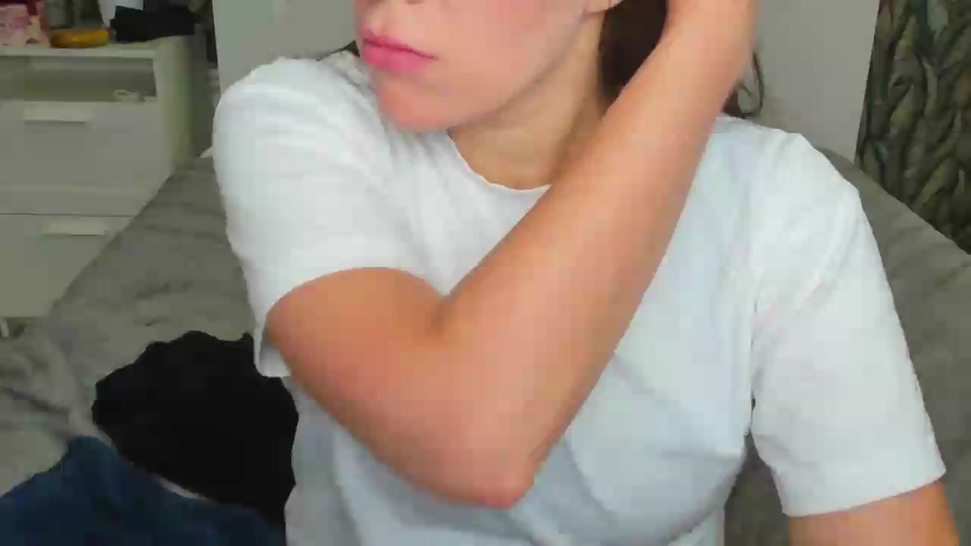 Gallery image thumbnail from ornellamuti's myfreecams stream on, 06/27/2026, 11:07 image 1 of 20