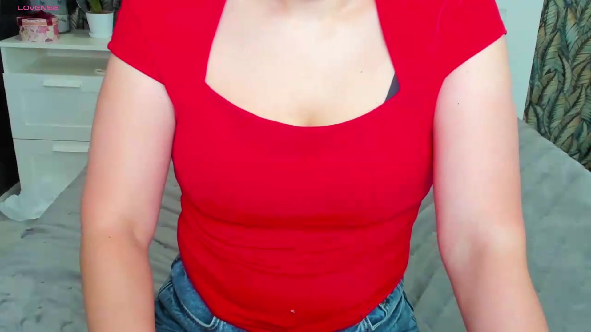 Gallery image thumbnail from ornellamuti's myfreecams stream on, 06/28/2026, 08:13 image 9 of 20