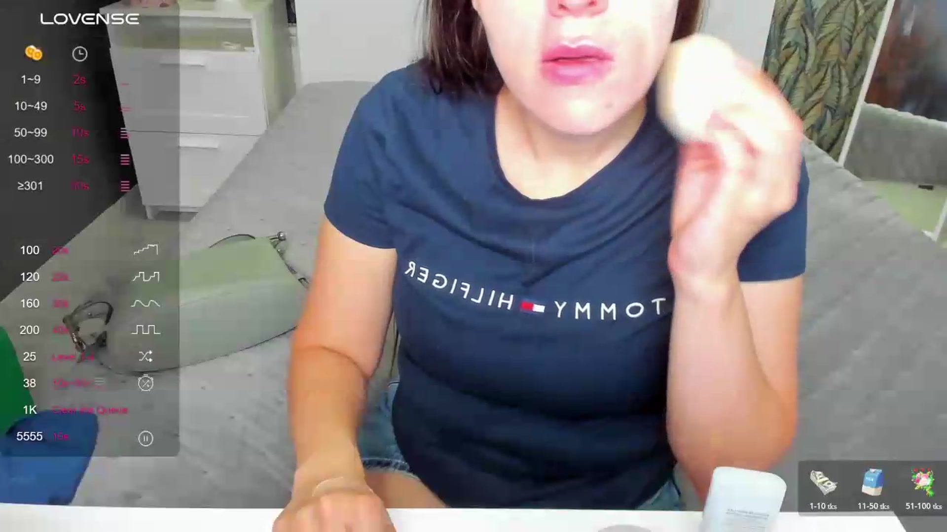 Gallery image thumbnail from ornellamuti's myfreecams stream on, 07/07/2026, 09:27 image 13 of 20