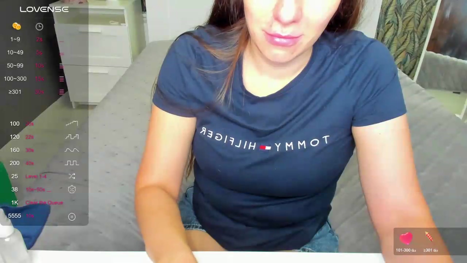Gallery image thumbnail from ornellamuti's myfreecams stream on, 07/07/2026, 09:27 image 7 of 20