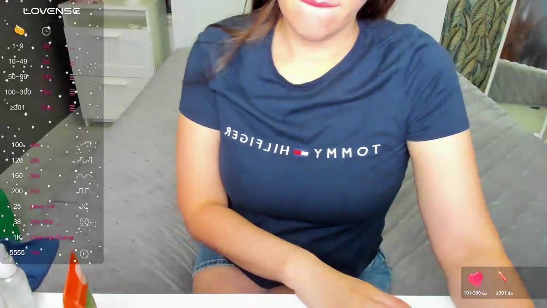 Gallery image thumbnail from ornellamuti's myfreecams stream on, 07/07/2026, 09:27 image 3 of 20
