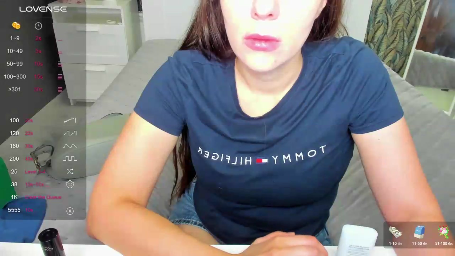 Gallery image thumbnail from ornellamuti's myfreecams stream on, 07/07/2026, 09:27 image 14 of 20