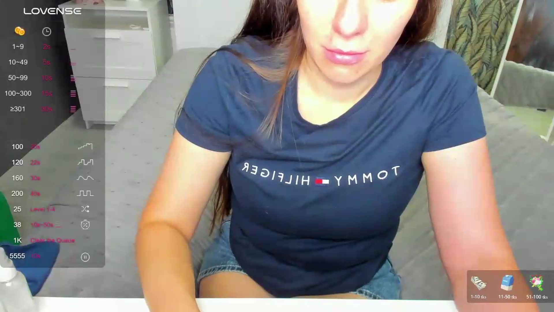Gallery image thumbnail from ornellamuti's myfreecams stream on, 07/07/2026, 09:27 image 8 of 20