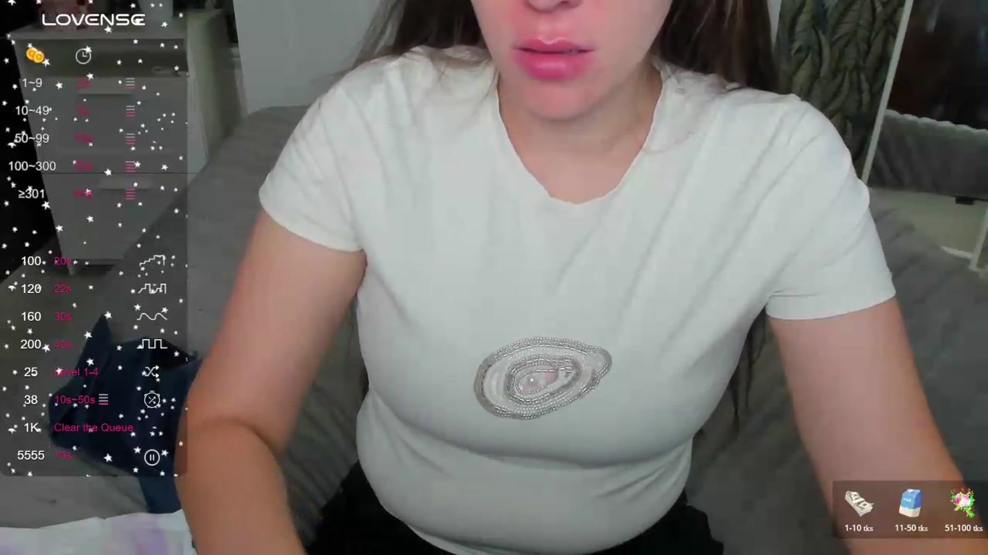 Gallery image thumbnail from ornellamuti's myfreecams stream on, 07/10/2026, 07:09 image 14 of 20