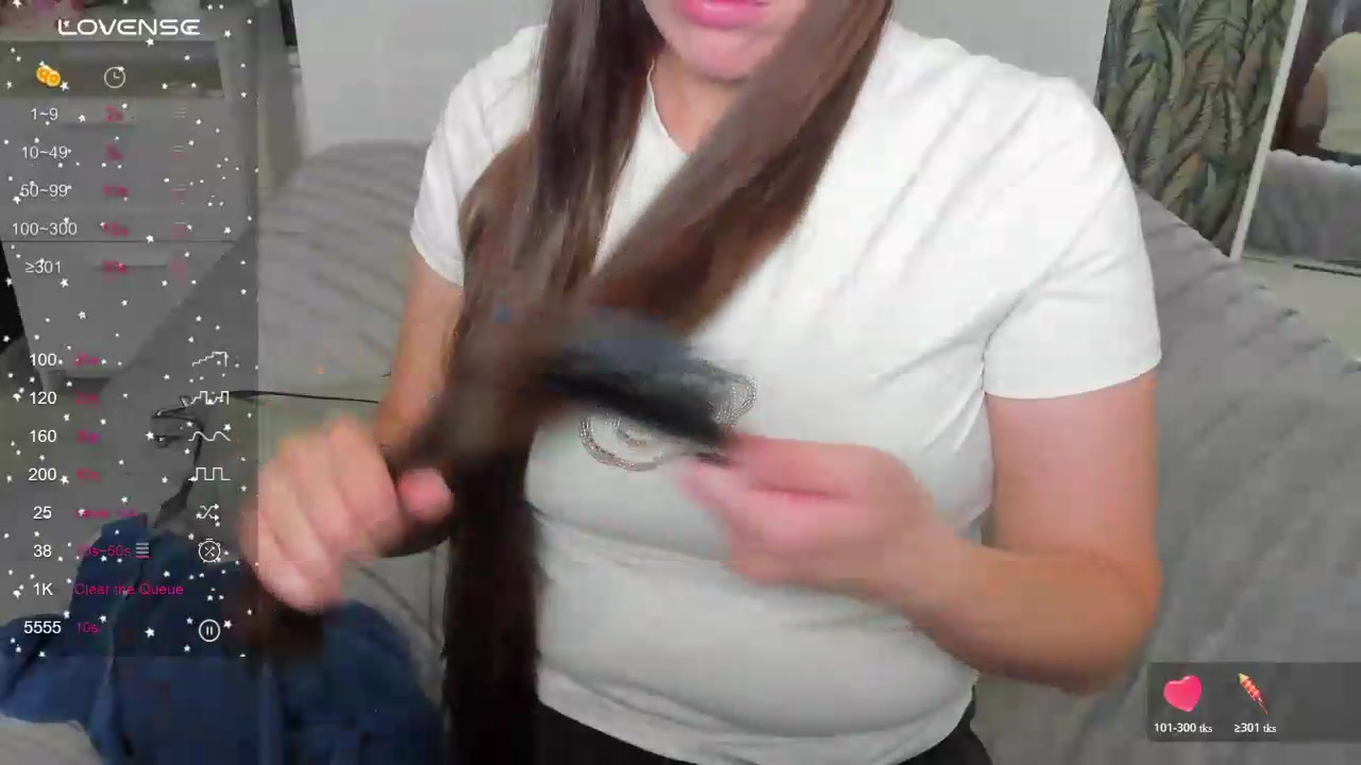 Gallery image thumbnail from ornellamuti's myfreecams stream on, 07/10/2026, 08:18 image 7 of 20