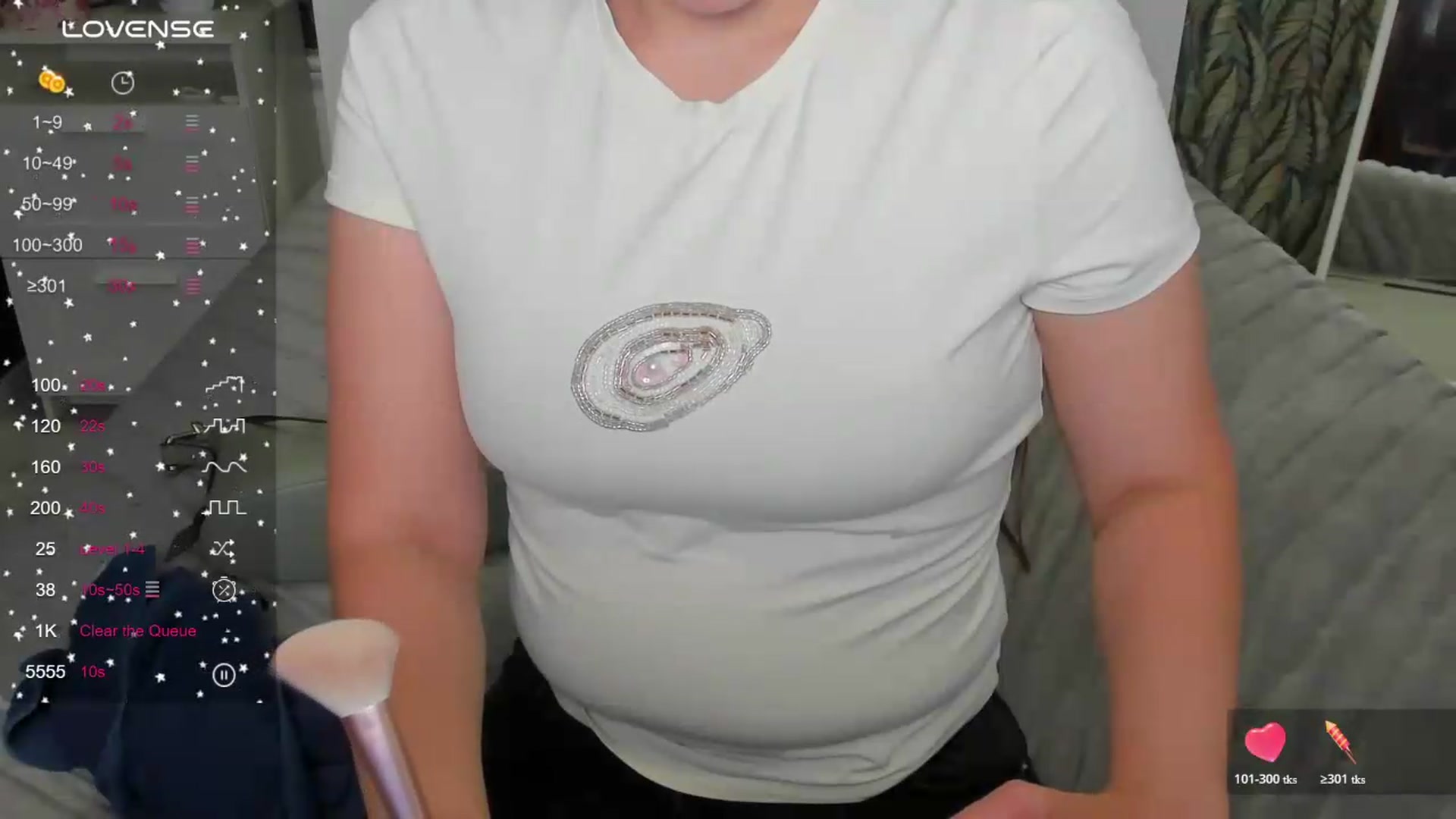 Gallery image thumbnail from ornellamuti's myfreecams stream on, 07/10/2026, 08:18 image 6 of 20