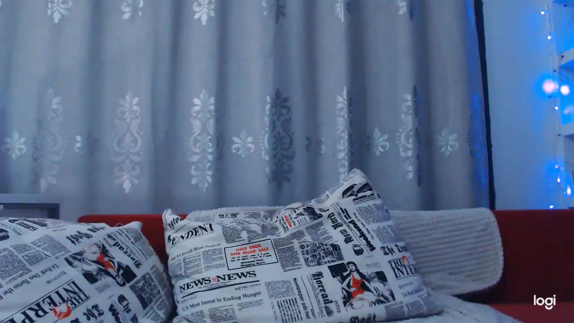 Gallery image thumbnail from oxxxy's myfreecams stream on, 02/18/2024, 05:40 image 20 of 20