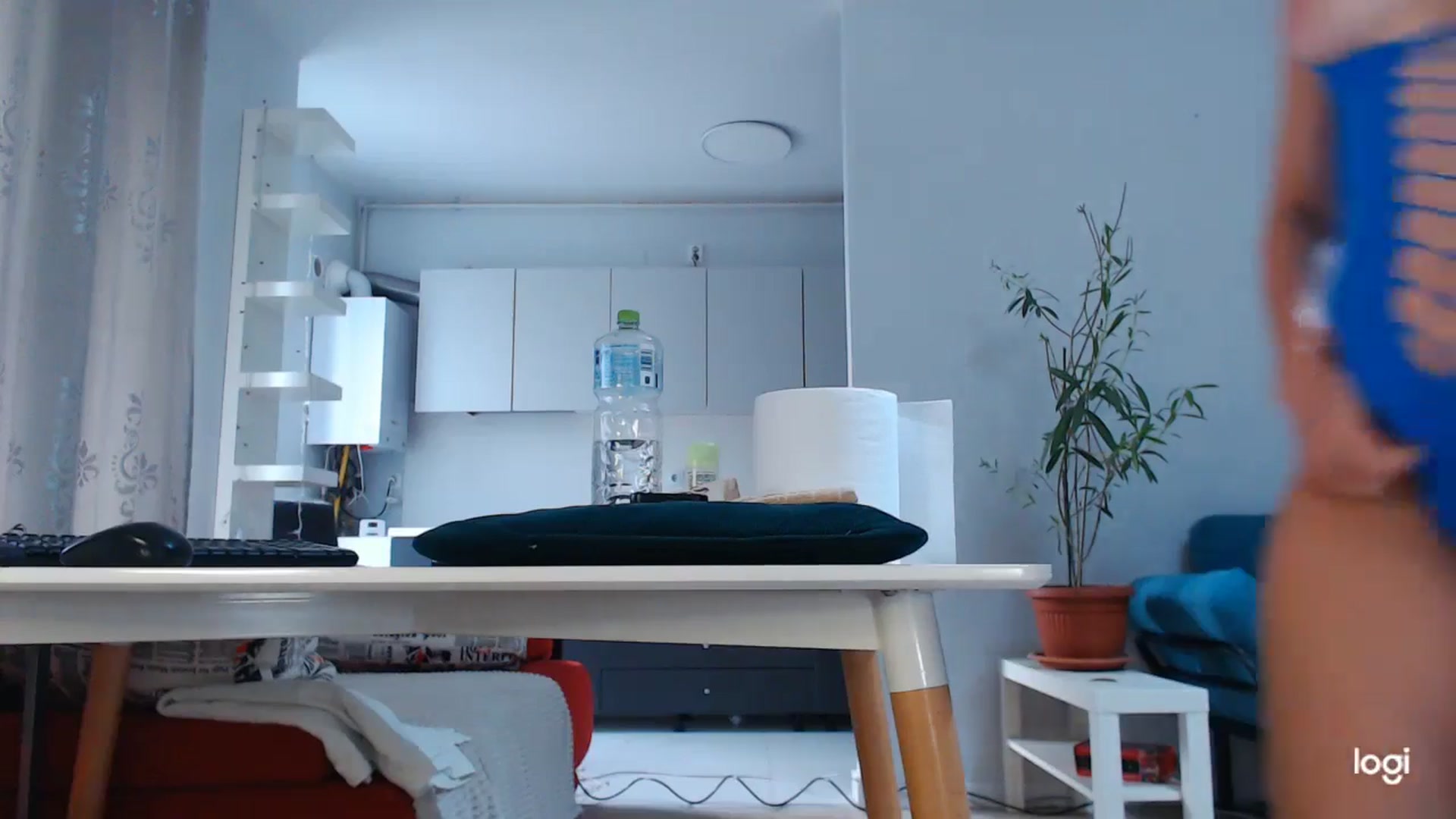 Gallery image thumbnail from oxxxy's myfreecams stream on, 05/20/2024, 05:48 image 11 of 20