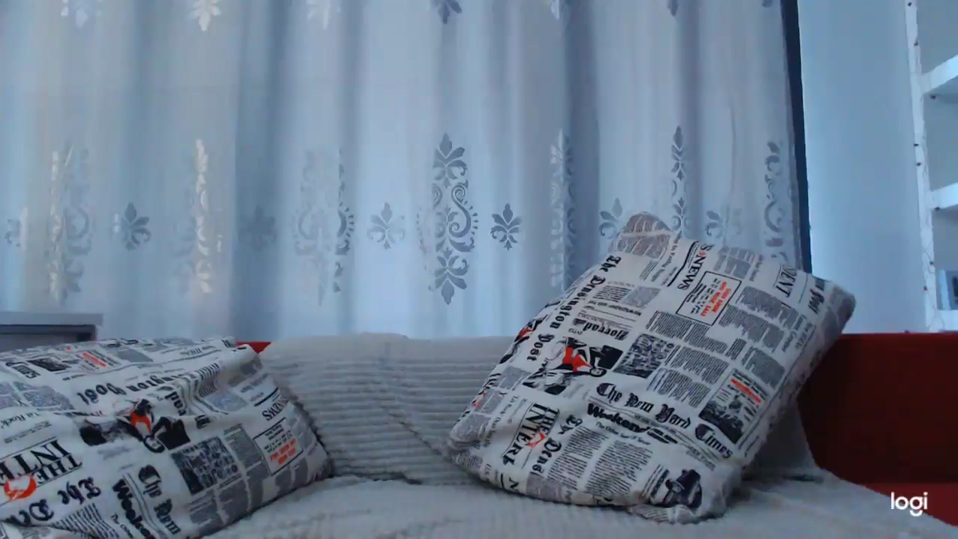 Gallery image thumbnail from oxxxy's myfreecams stream on, 06/07/2024, 05:20 image 2 of 20