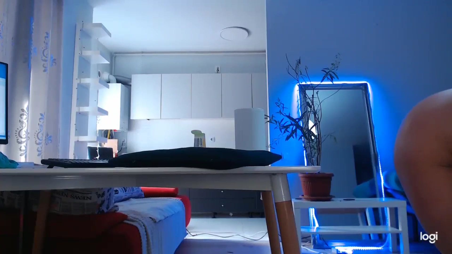 Gallery image thumbnail from oxxxy's myfreecams stream on, 06/30/2024, 08:18 image 7 of 20