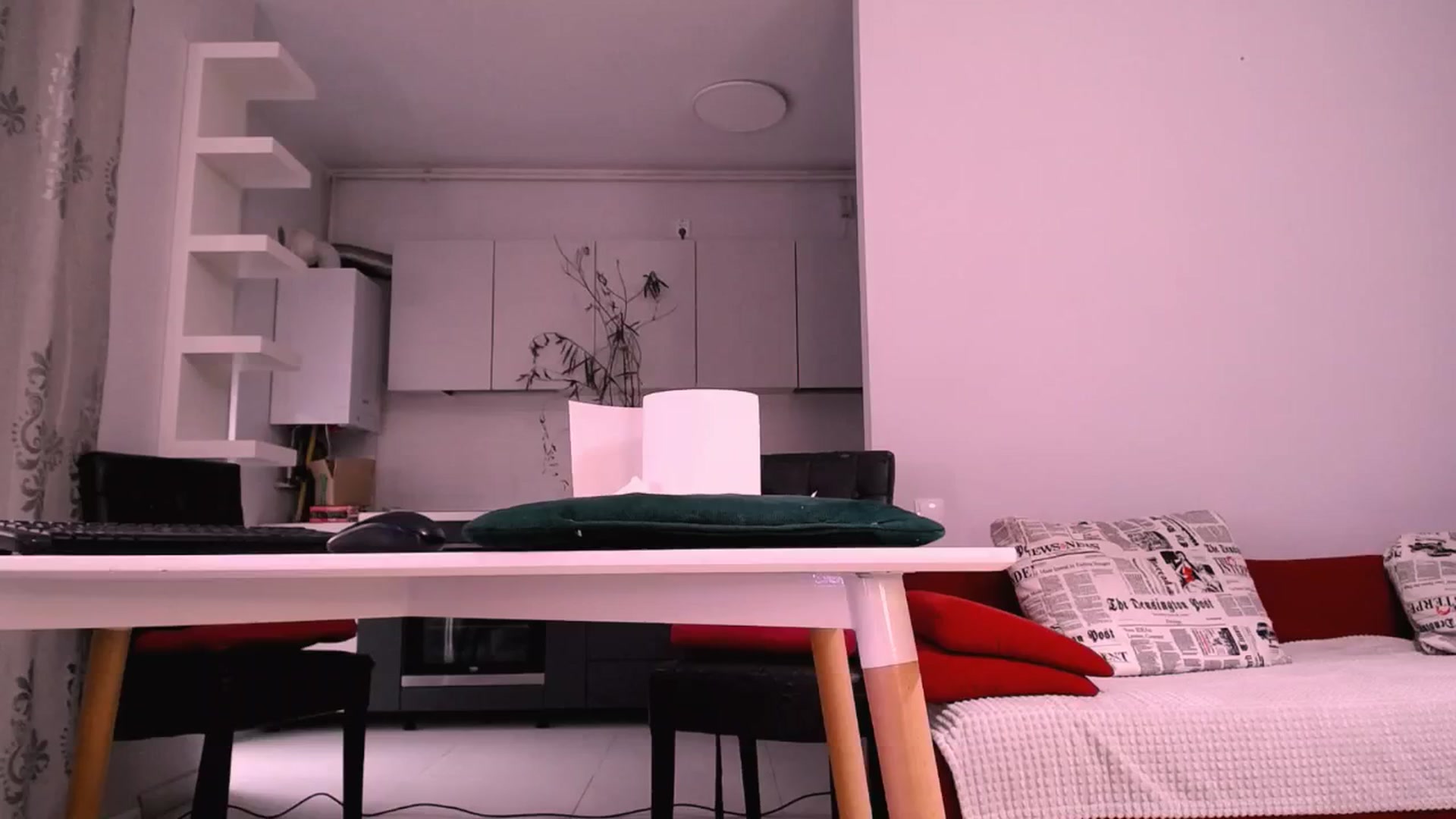 Gallery image thumbnail from oxxxy's myfreecams stream on, 12/10/2024, 09:11 image 8 of 20