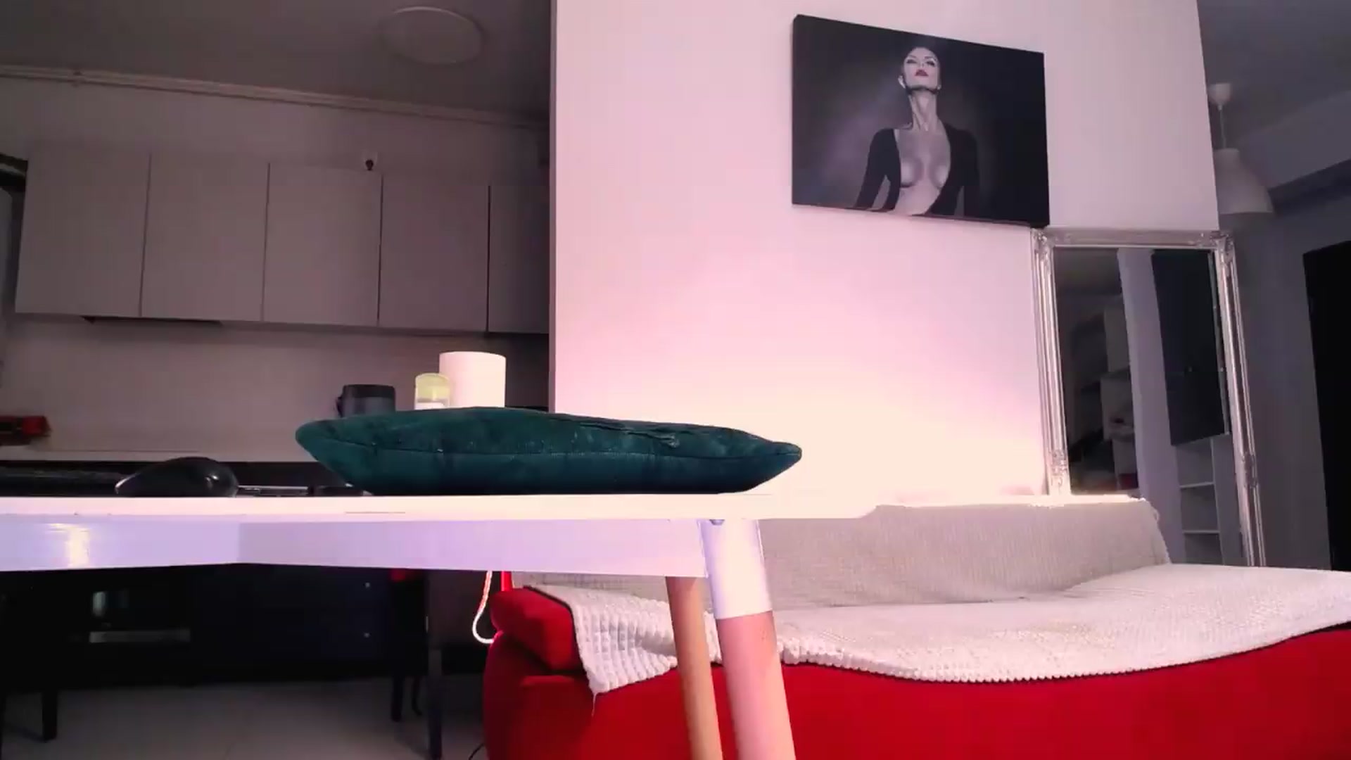 Gallery image thumbnail from oxxxy's myfreecams stream on, 05/13/2026, 06:40 image 8 of 20