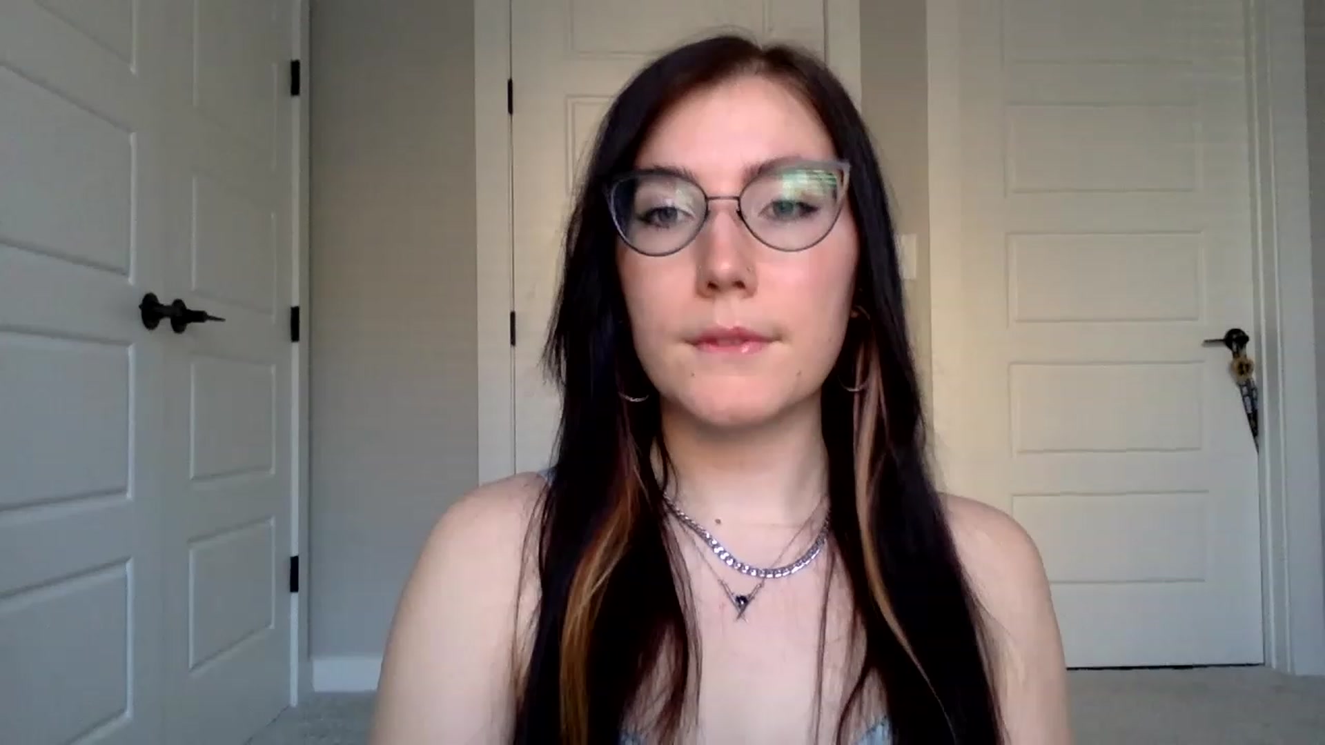 Gallery image thumbnail from p_alaska's myfreecams stream on, 02/28/2023, 13:19 image 1 of 20