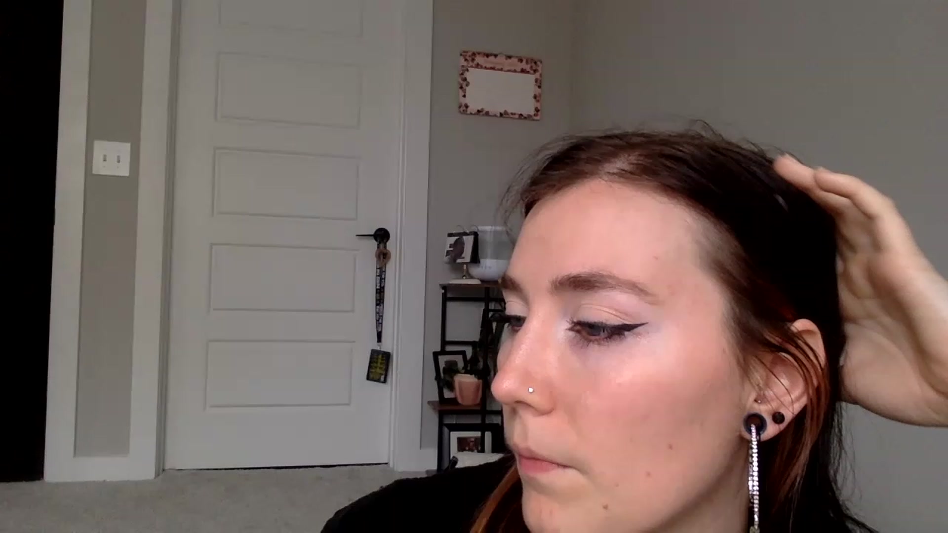 Gallery image thumbnail from p_alaska's myfreecams stream on, 03/01/2023, 16:45 image 15 of 20