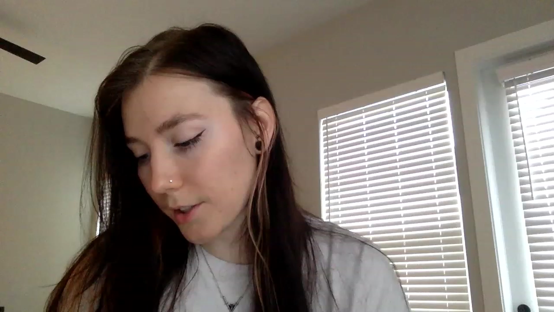 Gallery image thumbnail from p_alaska's myfreecams stream on, 03/03/2023, 14:06 image 1 of 20