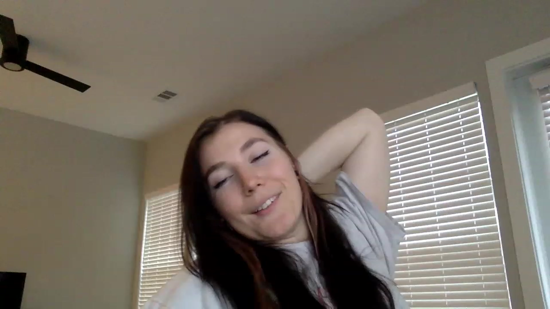 Gallery image thumbnail from p_alaska's myfreecams stream on, 03/03/2023, 14:06 image 20 of 20