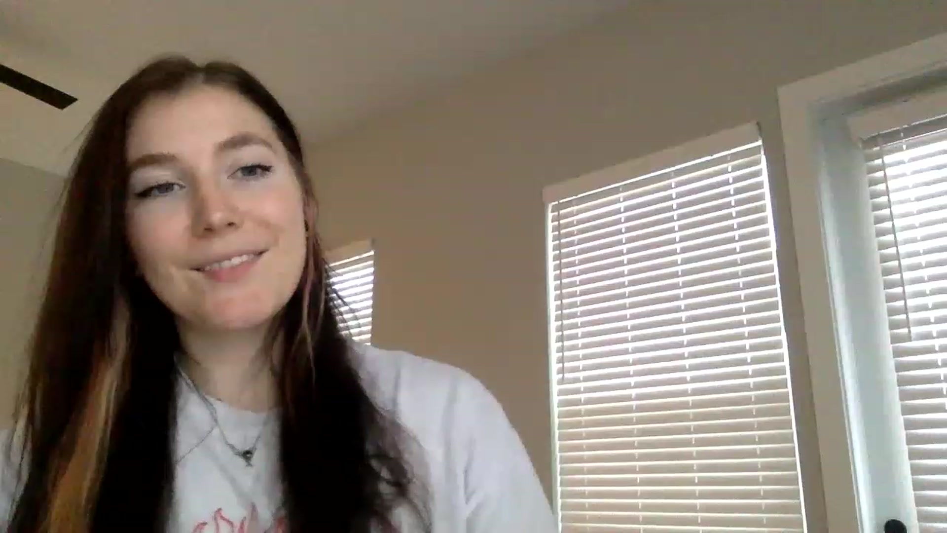 Gallery image thumbnail from p_alaska's myfreecams stream on, 03/03/2023, 14:06 image 4 of 20