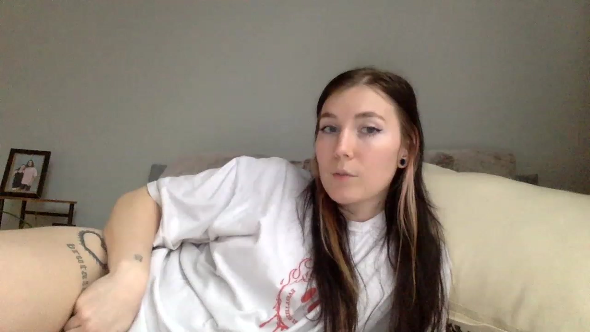 Gallery image thumbnail from p_alaska's myfreecams stream on, 03/03/2023, 15:58 image 4 of 20