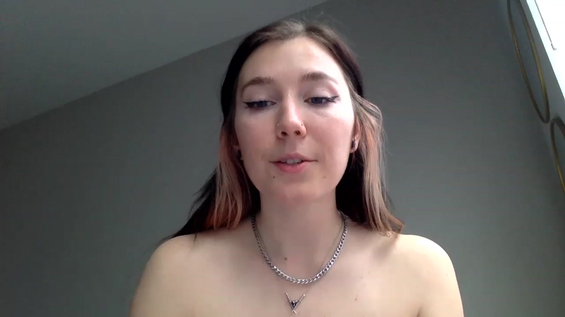 Gallery image thumbnail from p_alaska's myfreecams stream on, 03/06/2023, 14:32 image 17 of 20