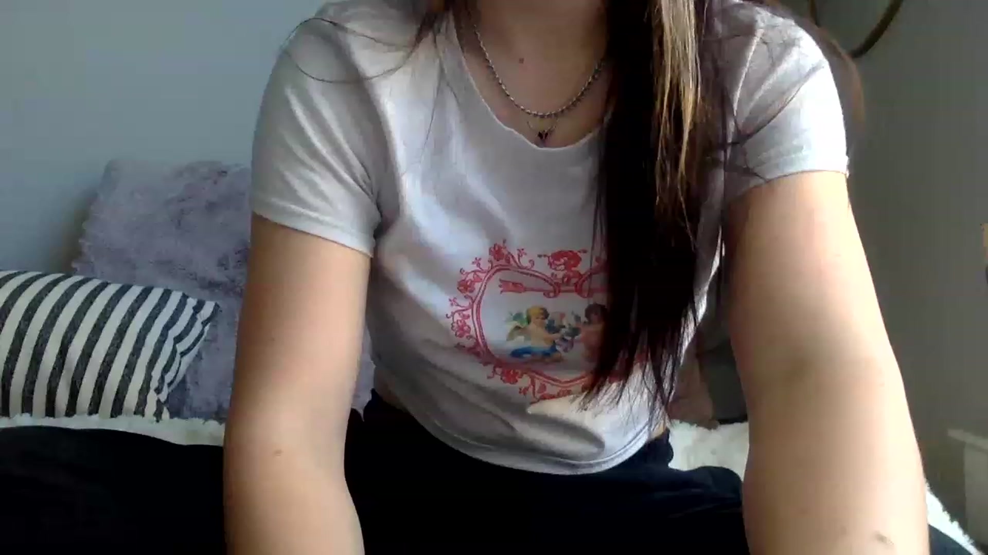 Gallery image thumbnail from p_alaska's myfreecams stream on, 03/08/2023, 13:33 image 18 of 20