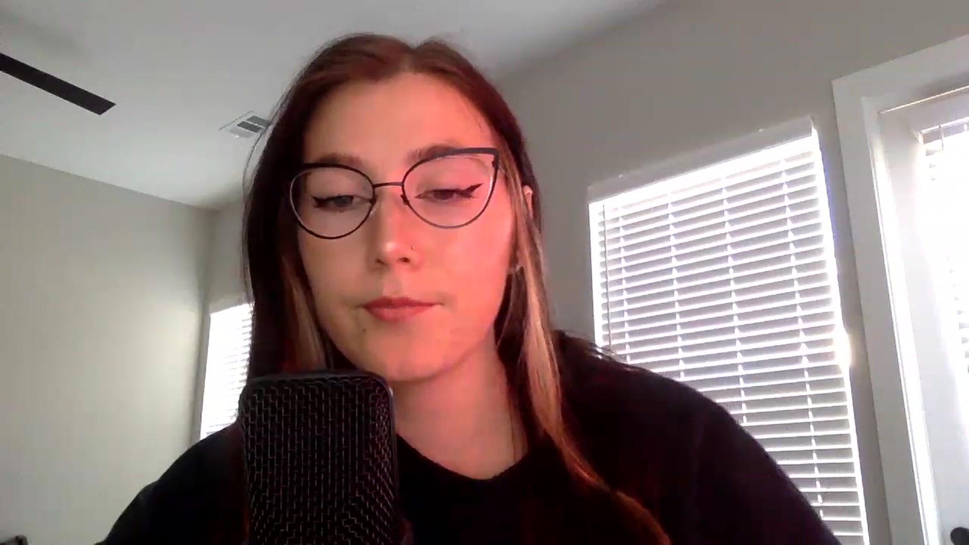 Gallery image thumbnail from p_alaska's myfreecams stream on, 03/13/2023, 16:50 image 19 of 20