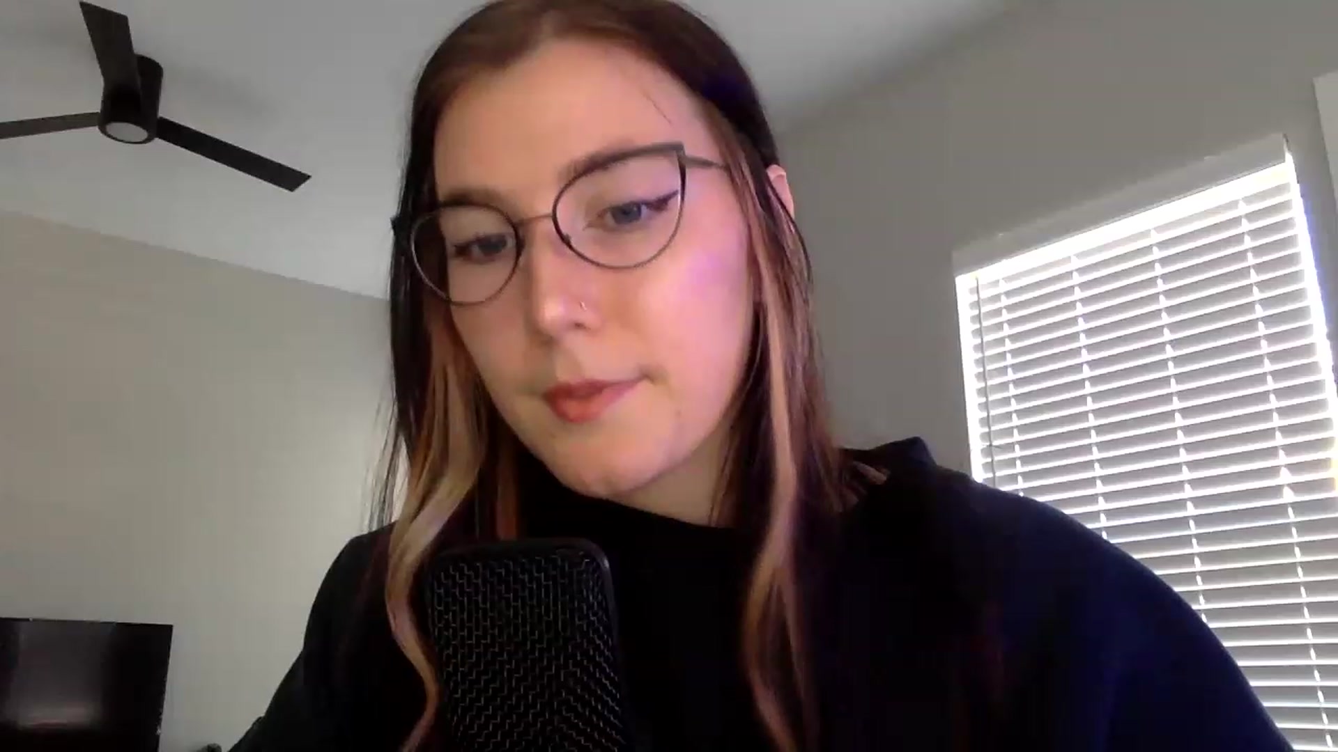 Gallery image thumbnail from p_alaska's myfreecams stream on, 03/13/2023, 16:50 image 15 of 20