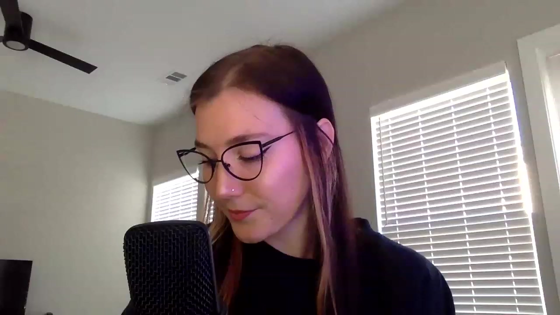 Gallery image thumbnail from p_alaska's myfreecams stream on, 03/13/2023, 16:50 image 10 of 20