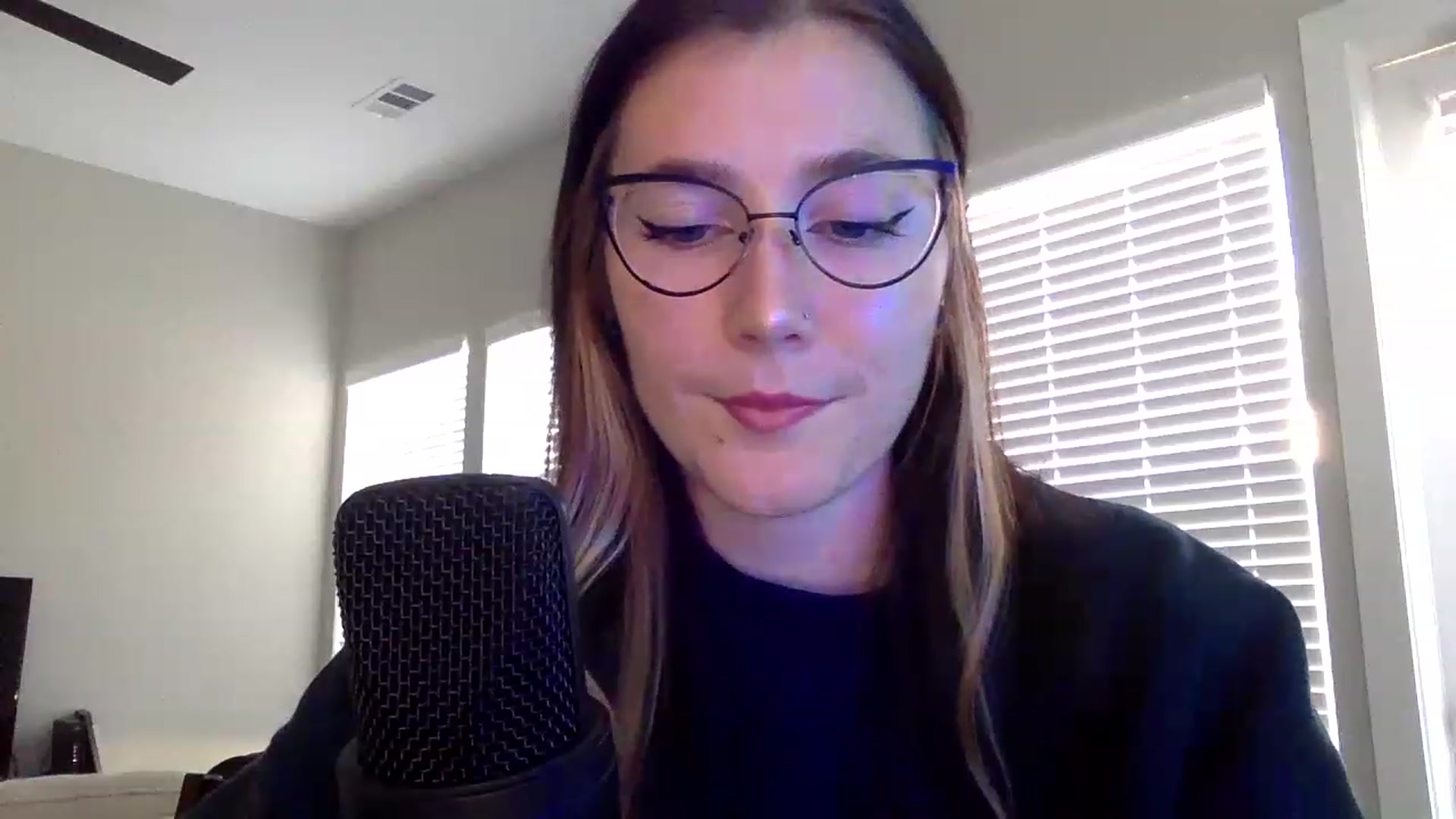 Gallery image thumbnail from p_alaska's myfreecams stream on, 03/13/2023, 16:50 image 17 of 20