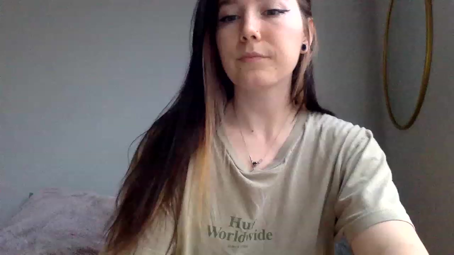 Gallery image thumbnail from p_alaska's myfreecams stream on, 03/16/2023, 13:49 image 16 of 20