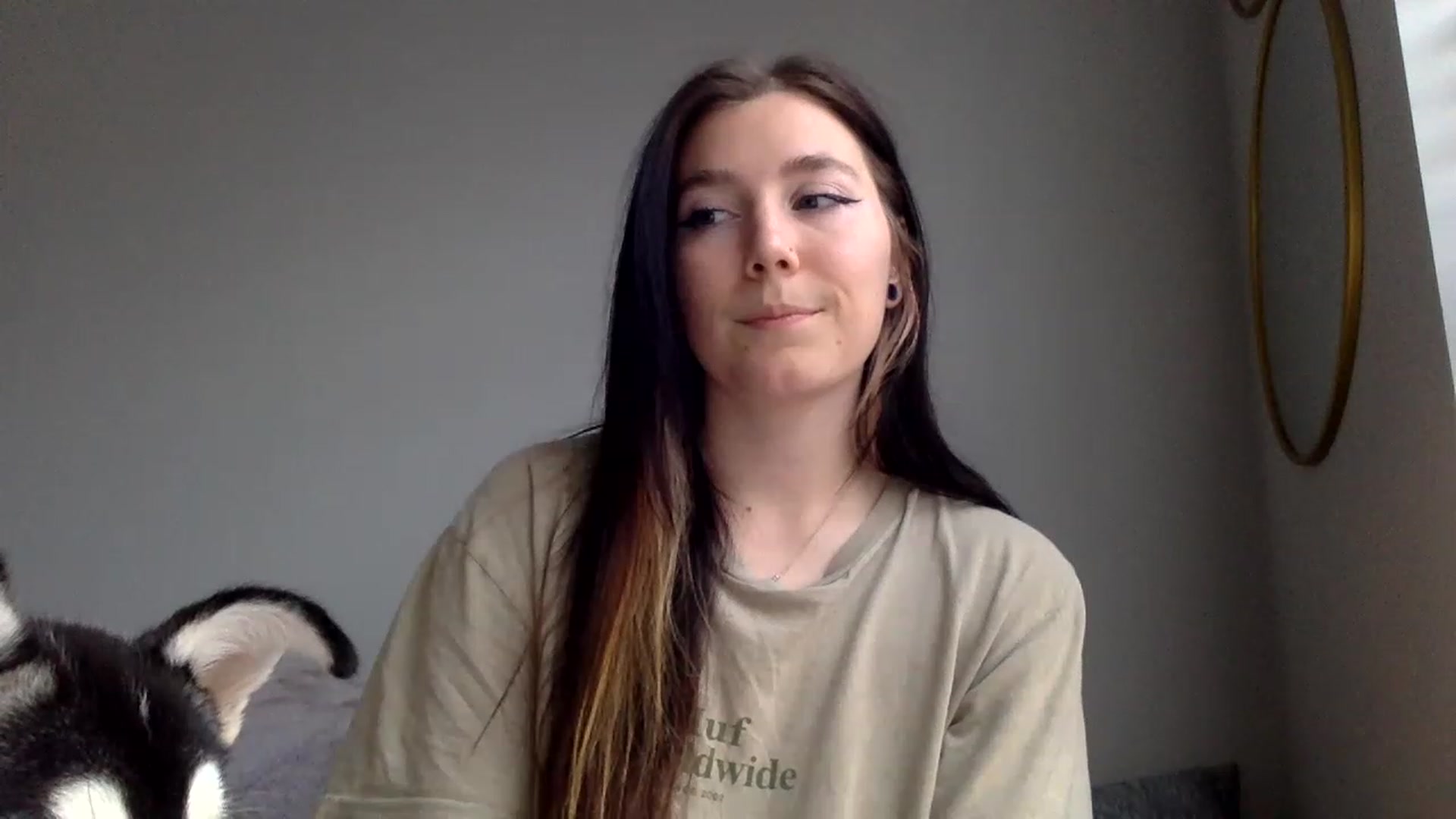 Gallery image thumbnail from p_alaska's myfreecams stream on, 03/16/2023, 13:49 image 20 of 20