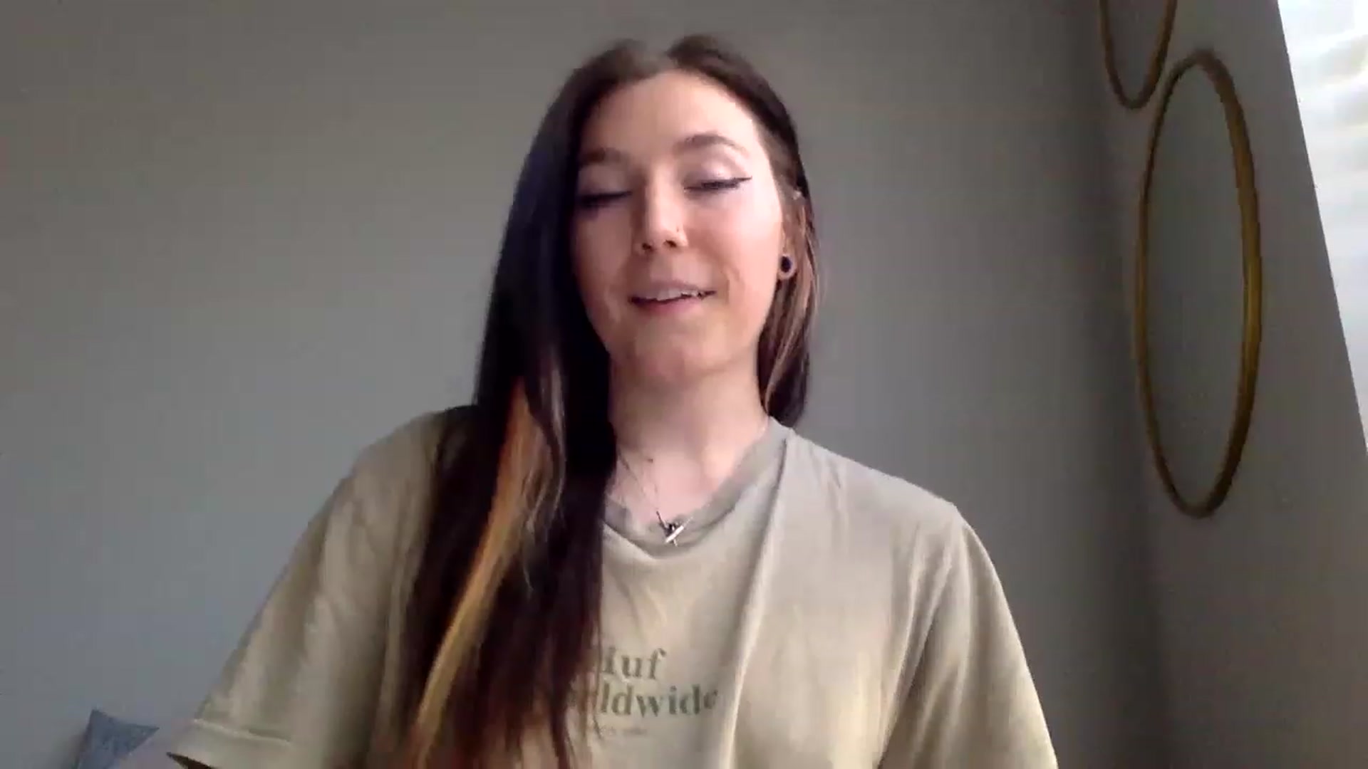 Gallery image thumbnail from p_alaska's myfreecams stream on, 03/16/2023, 14:44 image 5 of 20