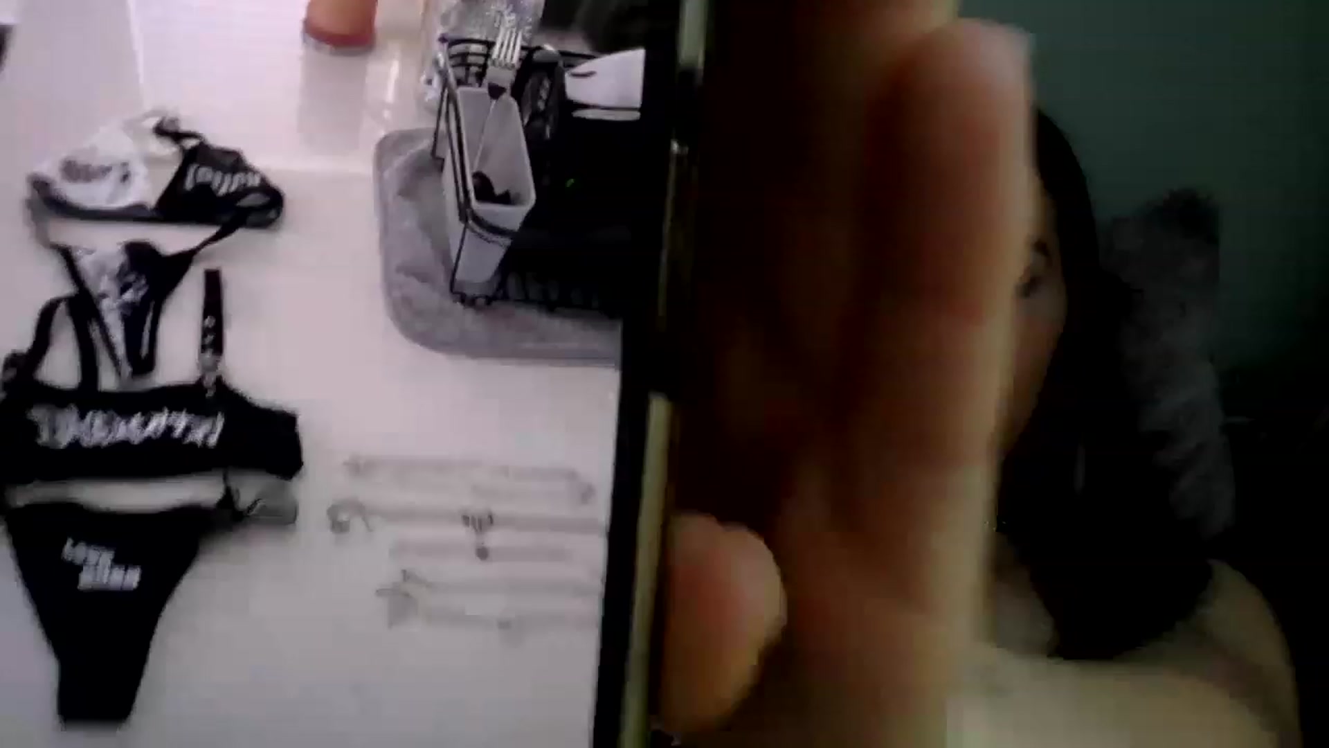 Gallery image thumbnail from p_alaska's myfreecams stream on, 03/20/2023, 14:16 image 4 of 20