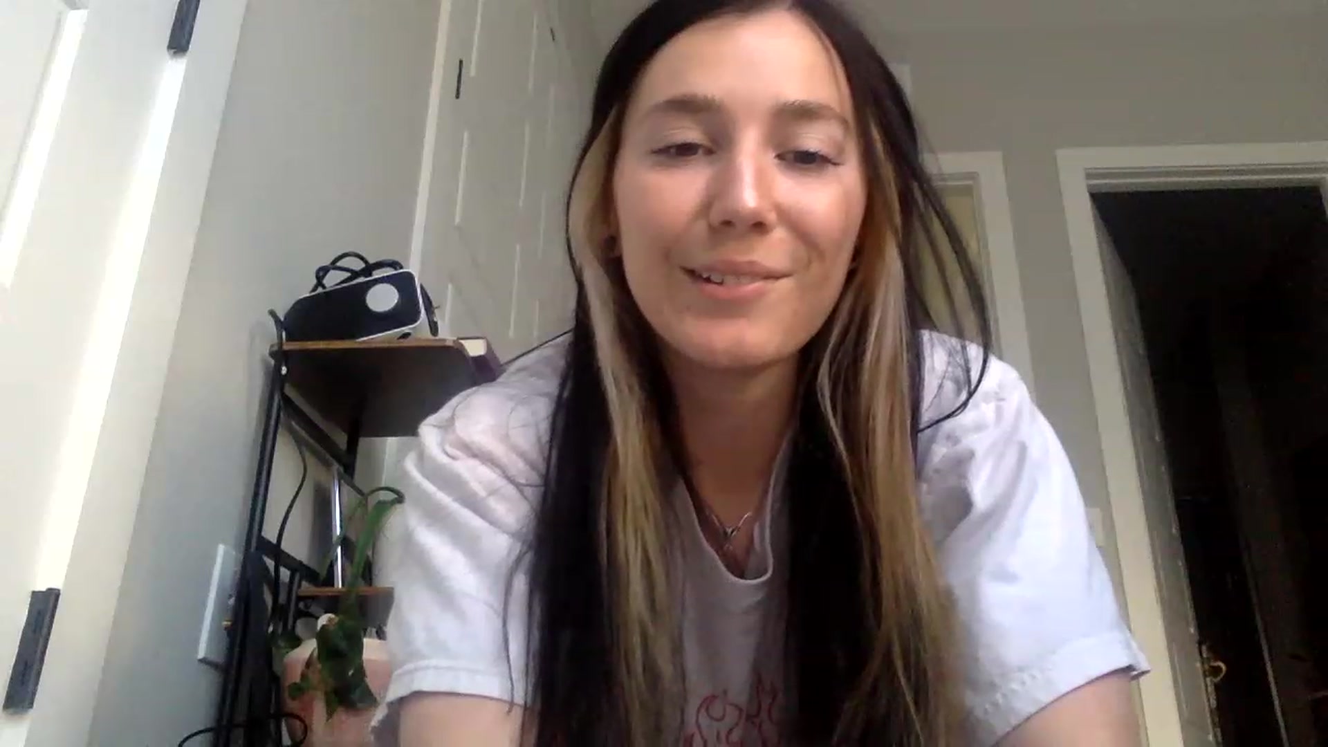 Gallery image thumbnail from p_alaska's myfreecams stream on, 03/30/2023, 13:25 image 20 of 20