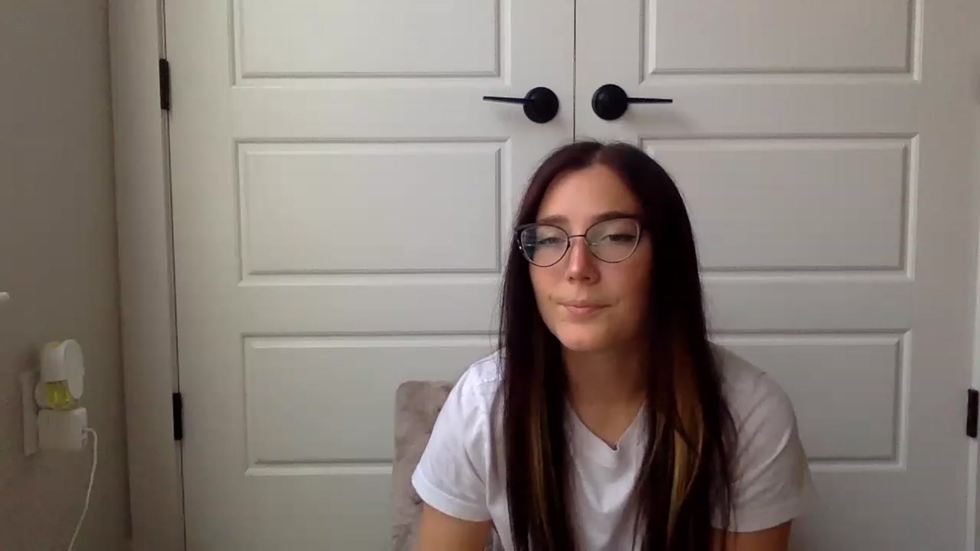 Gallery image thumbnail from p_alaska's myfreecams stream on, 06/02/2023, 14:08 image 16 of 20
