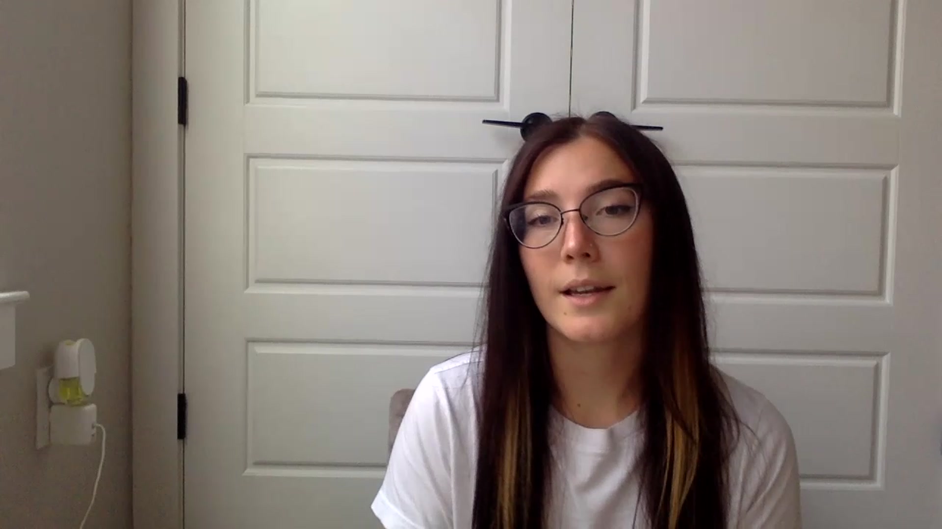 Gallery image thumbnail from p_alaska's myfreecams stream on, 06/02/2023, 14:08 image 20 of 20