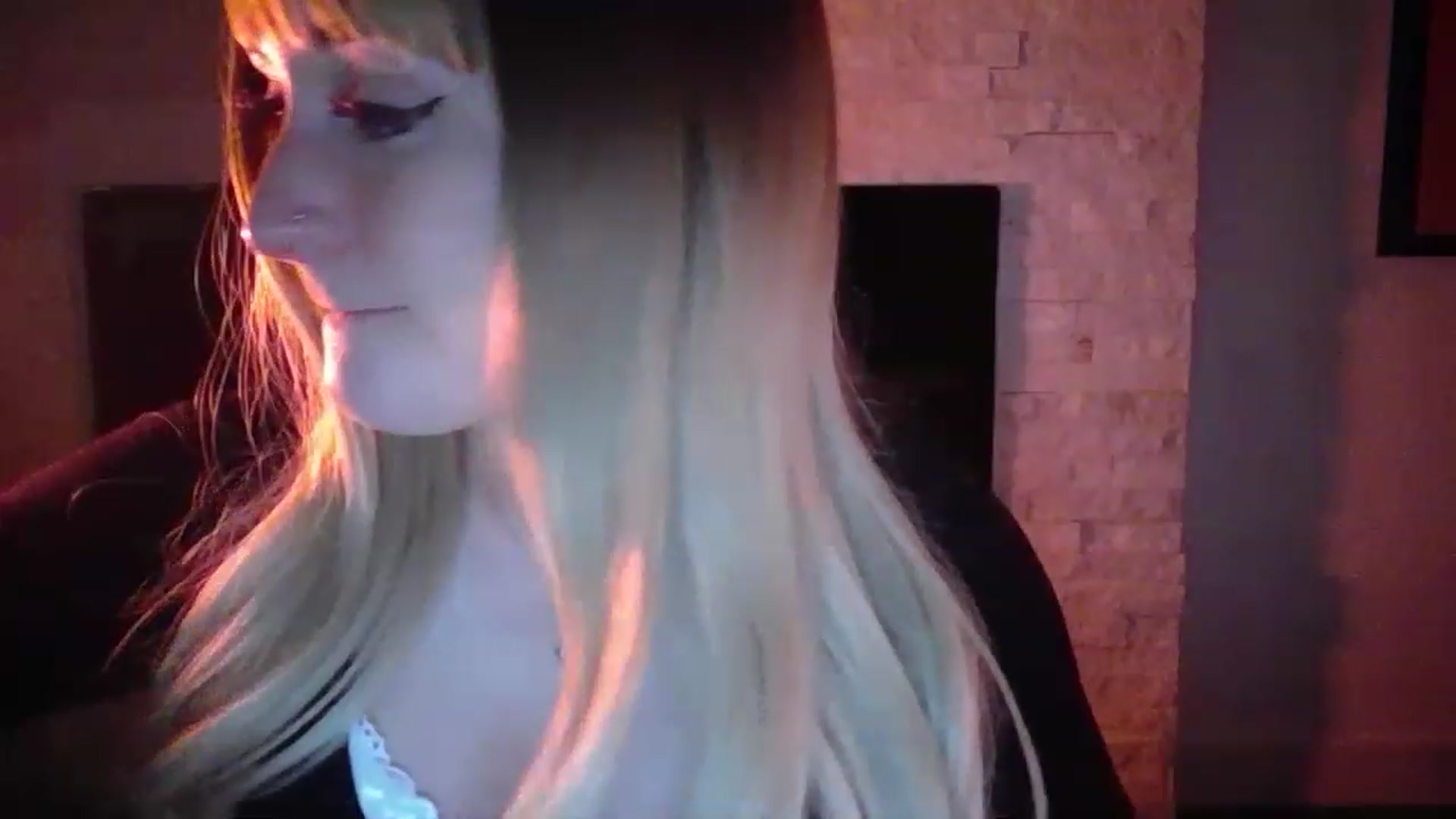 Gallery image thumbnail from pageminie's myfreecams stream on, 12/10/2022, 03:01 image 16 of 20