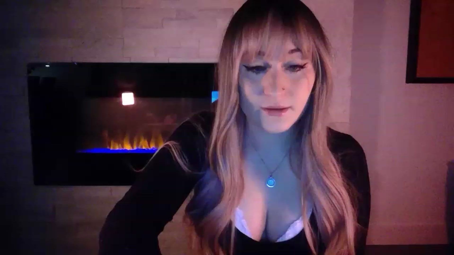 Gallery image thumbnail from pageminie's myfreecams stream on, 12/11/2022, 03:14 image 14 of 20