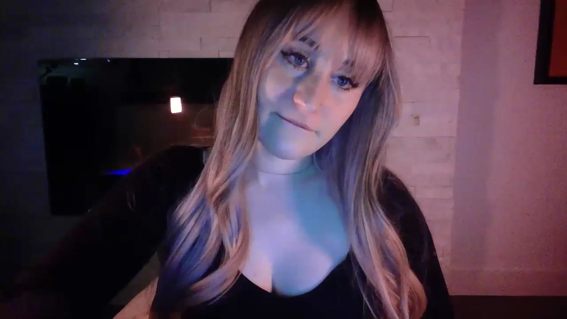 Gallery image thumbnail from pageminie's myfreecams stream on, 12/11/2022, 06:30 image 13 of 20